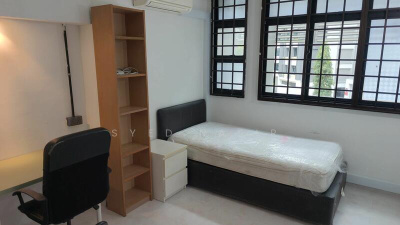 For Rent - 576 Woodlands Glen