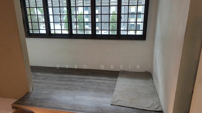 For Rent - 576 Woodlands Glen