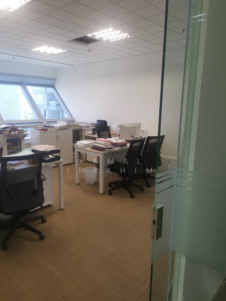 Near Bugis MRT, Beach Road, Beach Road / Bugis / Rochor, 6,600 sqft, Office For Rent, by Kamal Ibrahim, 24675664 - Finance Room - CommercialGuru.com.sg