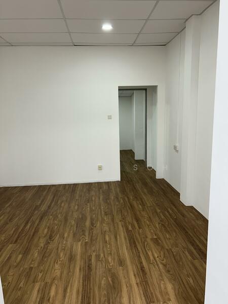 2-Storey Conserved Shophouse, Jalan Besar, 2,392 sqft, Shop / Shophouse For Sale, by Sally Soh, 24675924 - 2nd Floor Landing - CommercialGuru.com.sg