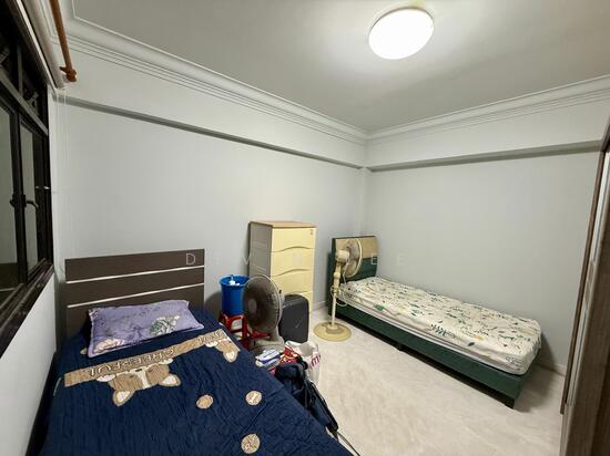 For Rent - 493 Admiralty Link