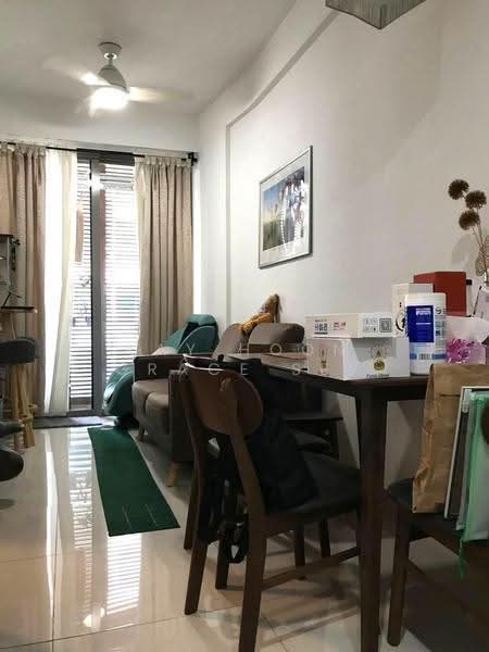 Idyllic Suites, 21 Lorong 30 Geylang, Eunos / Geylang / Paya Lebar, 1 Bedroom, 420 sqft, Condominium For Rent, by Lay Hoon Grace Ser, 24676958 - Living and Dining area - PropertyGuru.com.sg