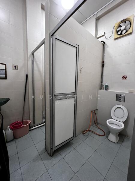 Changi road, Changi road, 2,300 sqft, Shop / Shophouse For Sale, by Augustine Wee, 24677559 - CommercialGuru.com.sg