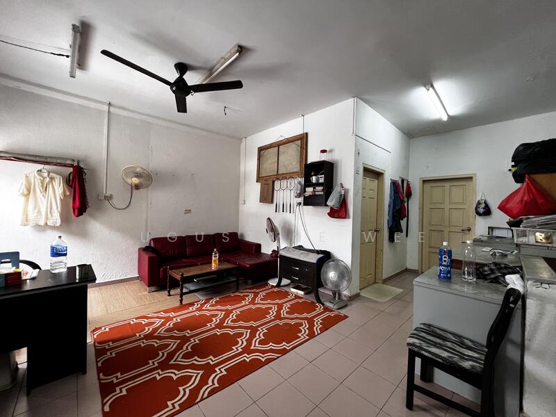 Changi road, Changi road, 2,300 sqft, Shop / Shophouse For Sale, by Augustine Wee, 24677559 - CommercialGuru.com.sg