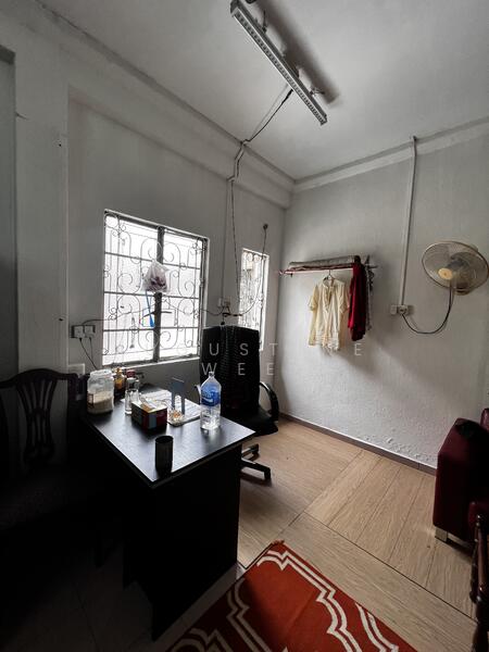 Changi road, Changi road, 2,300 sqft, Shop / Shophouse For Sale, by Augustine Wee, 24677559 - CommercialGuru.com.sg