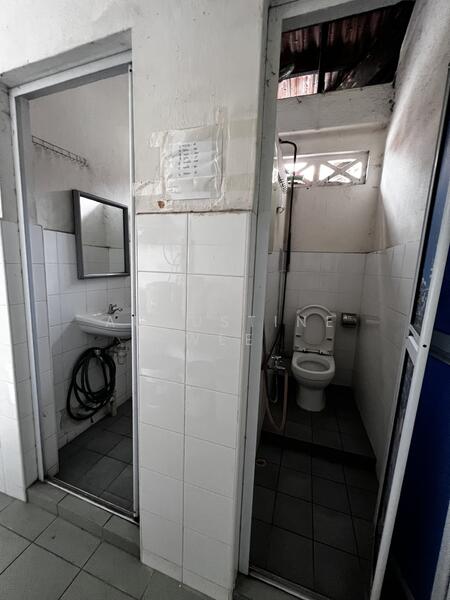 Changi road, Changi road, 2,300 sqft, Shop / Shophouse For Sale, by Augustine Wee, 24677559 - CommercialGuru.com.sg