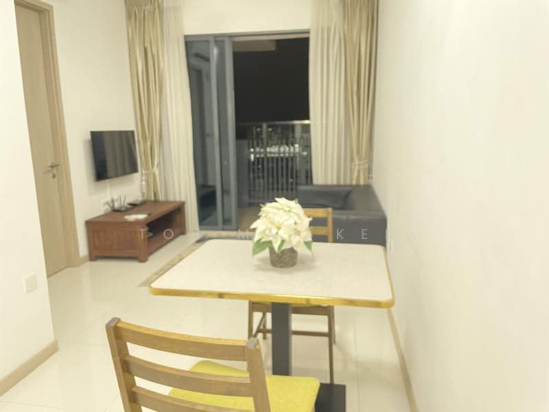 J Gateway, 2 Gateway Drive, Boon Lay / Jurong / Tuas, 1 Bedroom, 527 sqft, Condominium For Rent, by Toh May Kee, 24678156 - PropertyGuru.com.sg