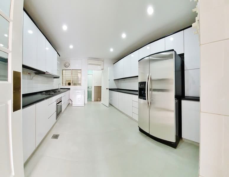 Leonie Condotel, 2 Leonie Hill Road, 4 Bedrooms, 2,715 sqft, Condominium For Rent, by Lawrence Hong, 24678398 - PropertyGuru.com.sg