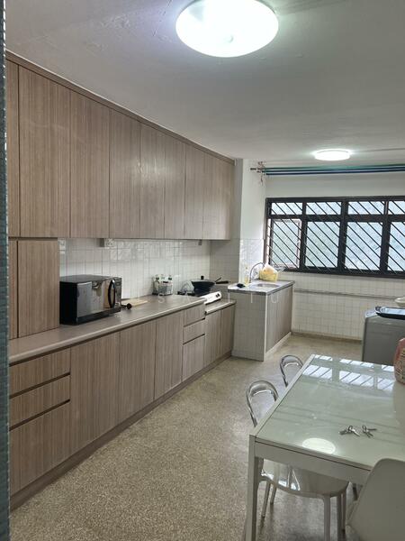 For Rent - 345 Clementi Avenue 5