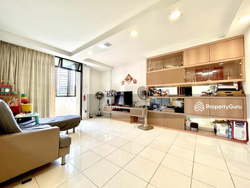 For Rent - 357 Admiralty Drive