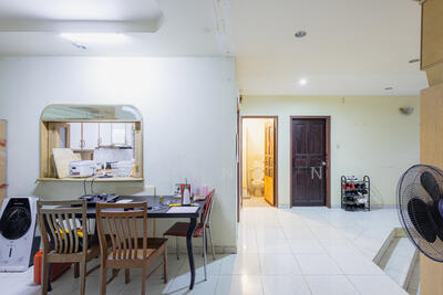 For Sale - Sapphire Court