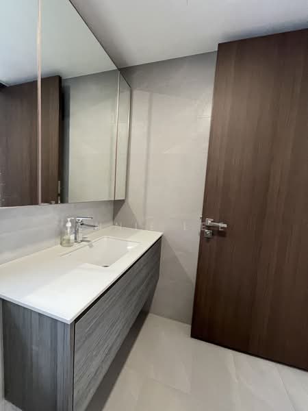 Royalgreen, 2 Anamalai Avenue, 2 Bedrooms, 710 sqft, Condominium For Rent, by Annie Lee, 24680444 - PropertyGuru.com.sg