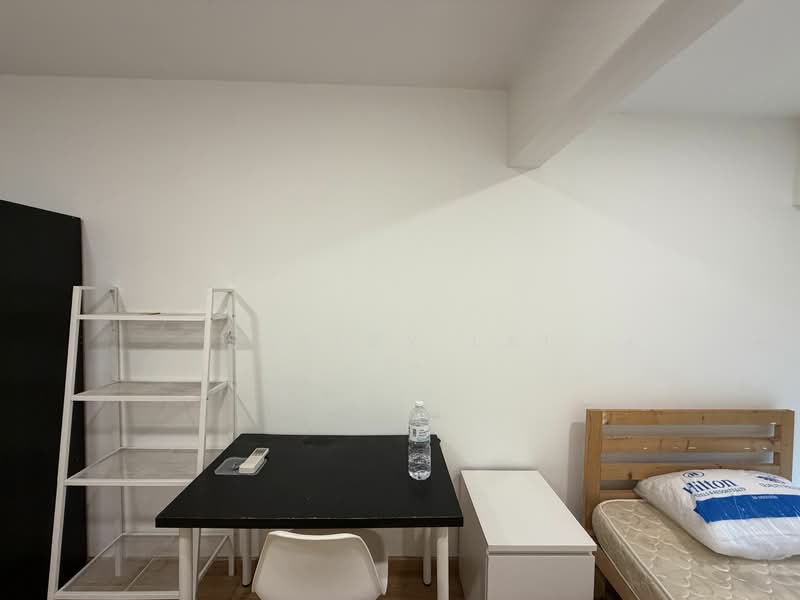 For Rent - Sixth Avenue Centre