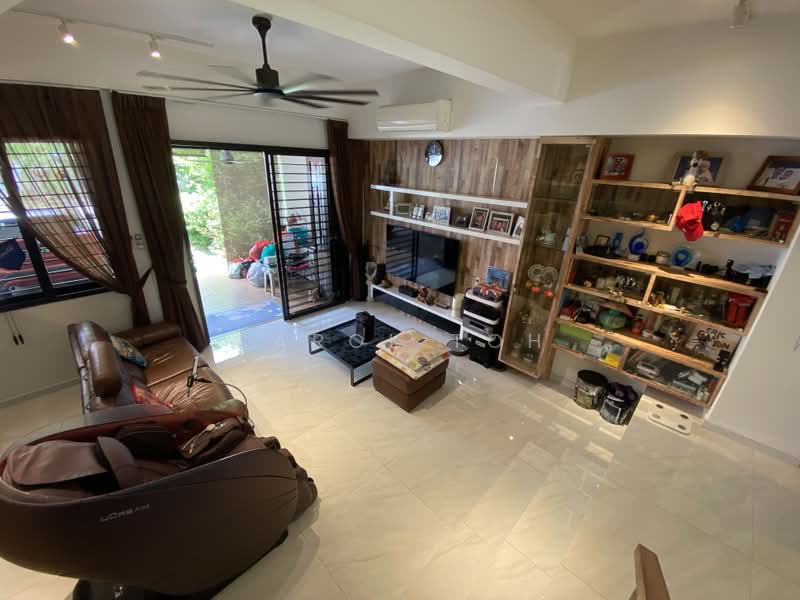 3 sty inter terrace nicely renovated, Jansen Close, 5 Bedrooms, 2,800 sqft, Terraced House For Rent, by Carol Toh, 24680506 - PropertyGuru.com.sg