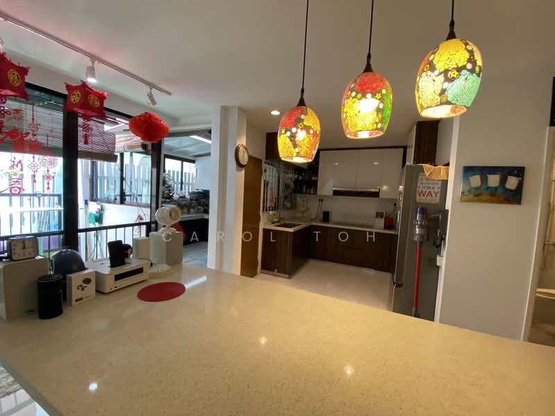 3 sty inter terrace nicely renovated, Jansen Close, 5 Bedrooms, 2,800 sqft, Terraced House For Rent, by Carol Toh, 24680506 - PropertyGuru.com.sg