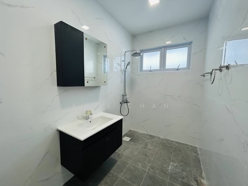 Thomson Ridge Eatate, Thomson Ridge, 6 Bedrooms, 4,000 sqft, Detached House For Rent, by Anne Chan, 24681161 - PropertyGuru.com.sg
