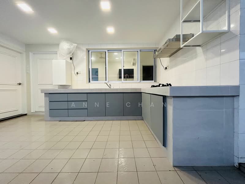 Thomson Ridge, 102 Thomson Ridge, 6 Bedrooms, 4,000 sqft, Detached House For Rent, by Anne Chan, 24681316 - PropertyGuru.com.sg