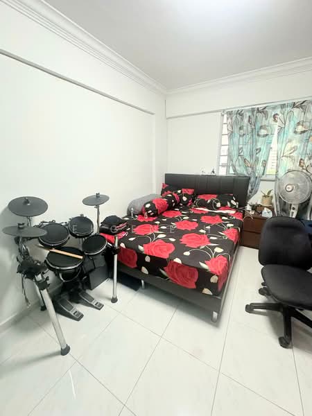 110 Bedok Reservoir Road, 110 Bedok Reservoir Road, Room Rental, 150 sqft, HDB Flat For Rent, by Eugene Ho, 24681451 - PropertyGuru.com.sg