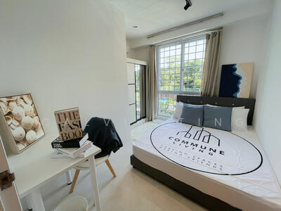 For Rent - Elias Green