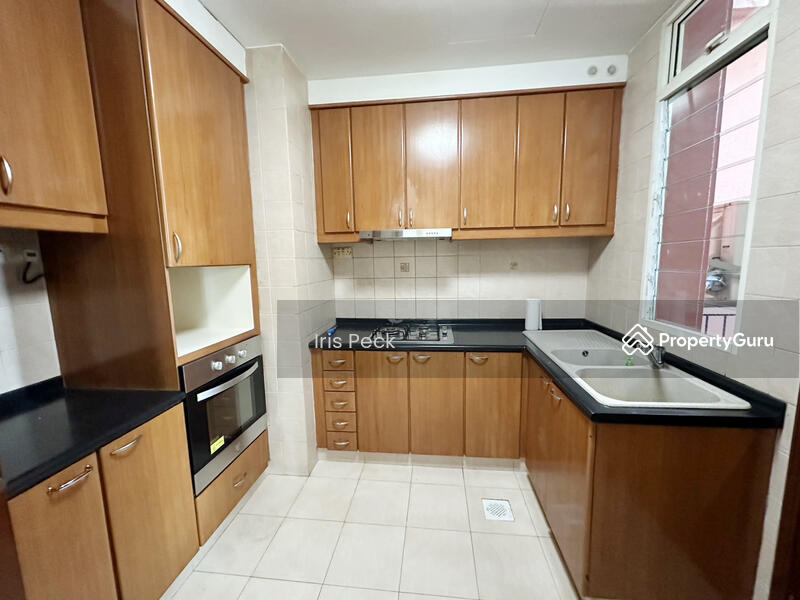 For Rent - Villa Martia