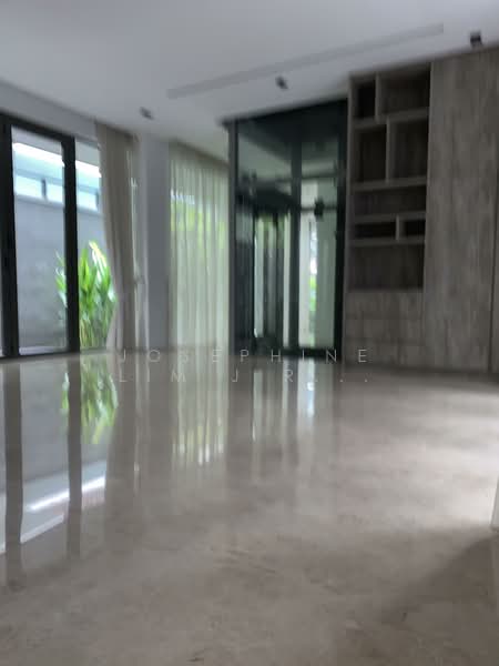 Dunsfold Drive, , 6 Bedrooms, 4,800 sqft, Detached House For Rent, by Josephine Lim J R 林婕容 (区域分行董事 ), 24684601 - PropertyGuru.com.sg