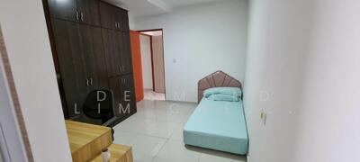 For Rent - Opera Estate