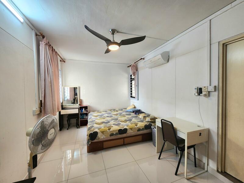 For Rent - 192B Rivervale Drive