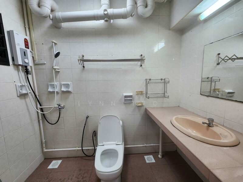 For Rent - 192B Rivervale Drive