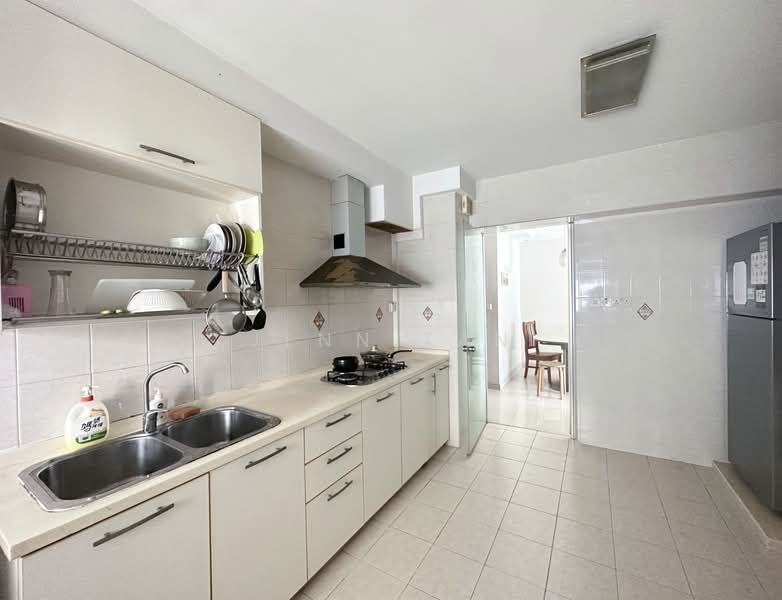 For Rent - 52 Strathmore Avenue