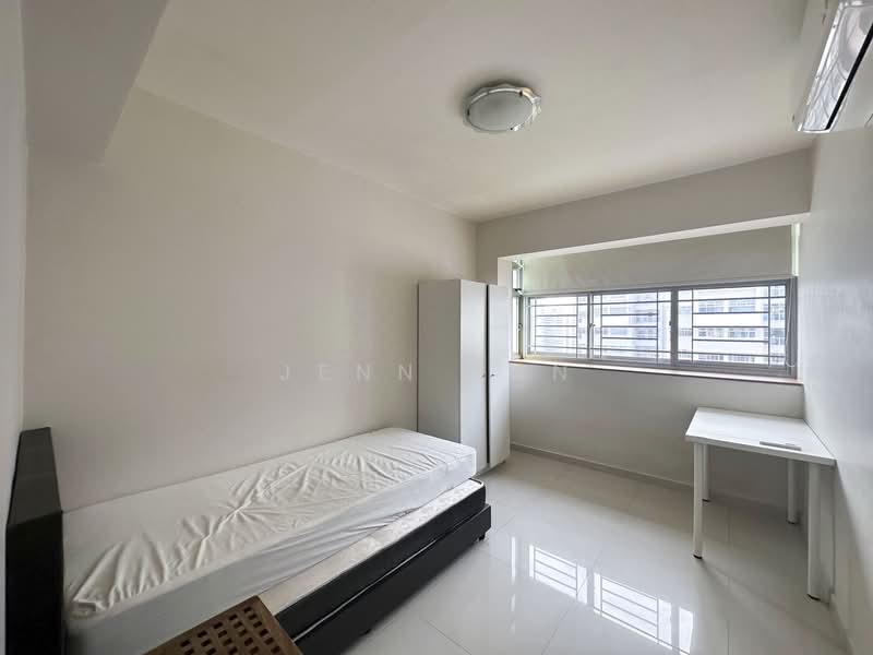 For Rent - 52 Strathmore Avenue