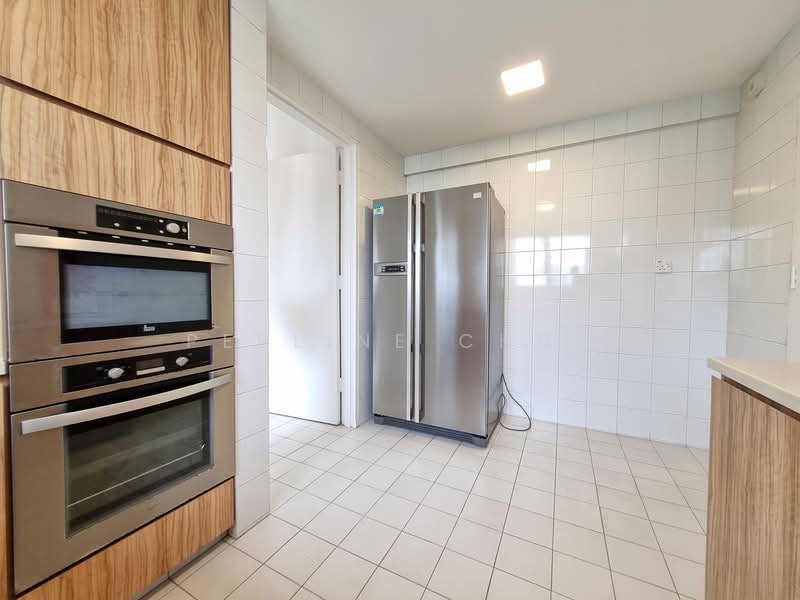 Parkway View, 39 Marine Parade Road, 4 Bedrooms, 1,775 sqft, Condominium For Rent, by Perline Chua, 24685529 - PropertyGuru.com.sg
