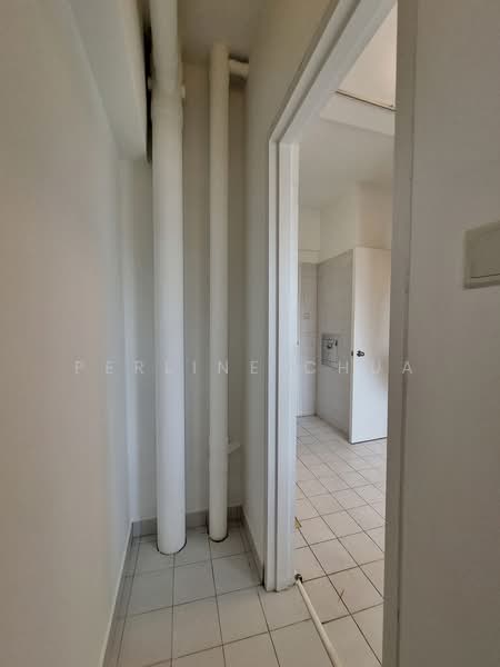 Parkway View, 39 Marine Parade Road, 4 Bedrooms, 1,775 sqft, Condominium For Rent, by Perline Chua, 24685529 - PropertyGuru.com.sg