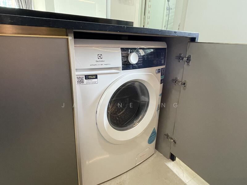 Washer & Dryer