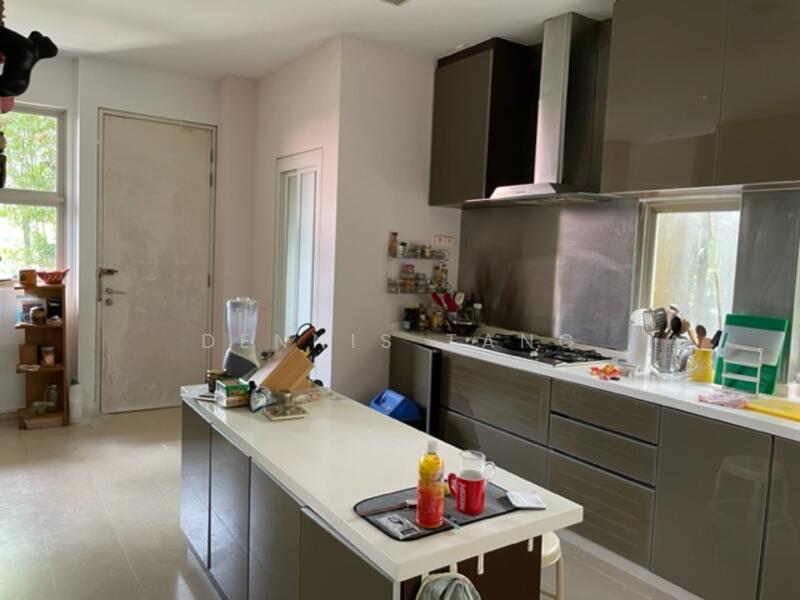 For Rent - Thomson Plaza