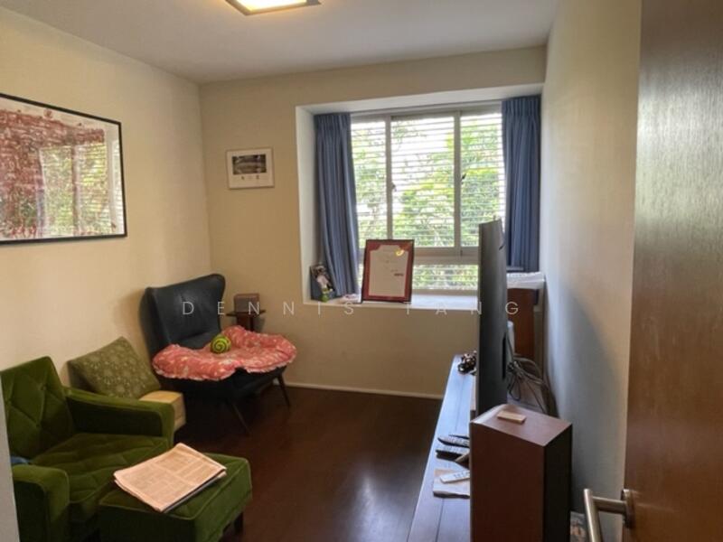 For Rent - Thomson Plaza