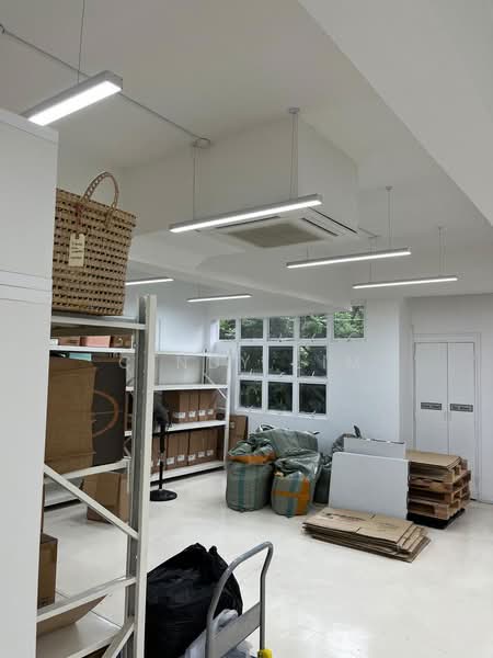 Henderson Industrial Park, 213 Henderson Road, 2,150 sqft, Light Industrial (B1) For Rent, by Cindy Lim, 24687559 - CommercialGuru.com.sg