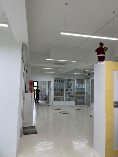 Henderson Industrial Park, 213 Henderson Road, 2,150 sqft, Light Industrial (B1) For Rent, by Cindy Lim, 24687559 - CommercialGuru.com.sg