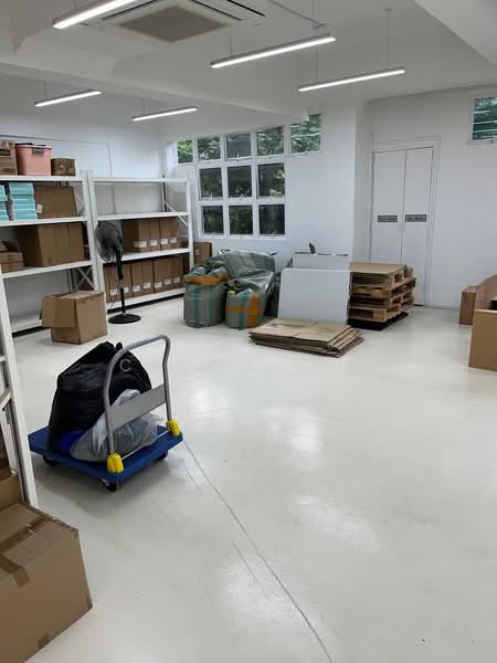 Henderson Industrial Park, 213 Henderson Road, 2,150 sqft, Light Industrial (B1) For Rent, by Cindy Lim, 24687559 - CommercialGuru.com.sg