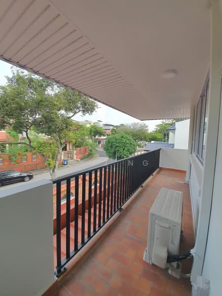 Tai Yuan Garden, Tai Yuan Heights, 4 Bedrooms, 2,500 sqft, Semi-Detached House For Rent, by Eliz Ng, 24687682 - Balcony 1 - PropertyGuru.com.sg