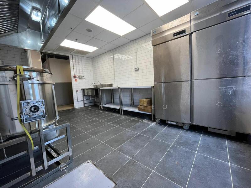 Gambas 2 Food Express Cloud Kitchen / Central Kitchen / Food