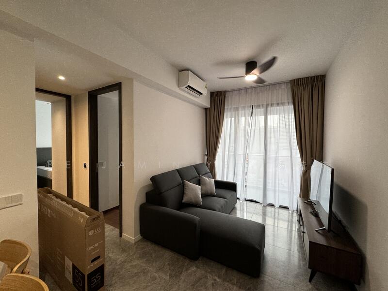 Living/Dining and kitchenette at one end