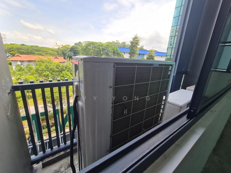 Interlocal Centre, 100G Pasir Panjang Road, Buona Vista / West Coast / Clementi New Town, 1,722 sqft, Light Industrial (B1) For Rent, by Ivy Yong, 24688989 - CommercialGuru.com.sg