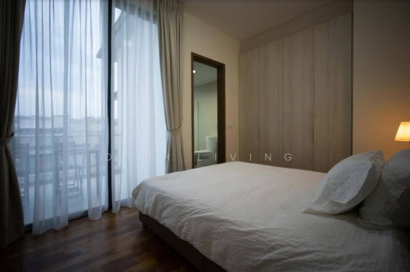 The Estrella, 342 PASIR PANJANG ROAD, 4 Bedrooms, 1,716 sqft, Condominium For Rent, by Dash Living, 24689634 - Master Room - PropertyGuru.com.sg