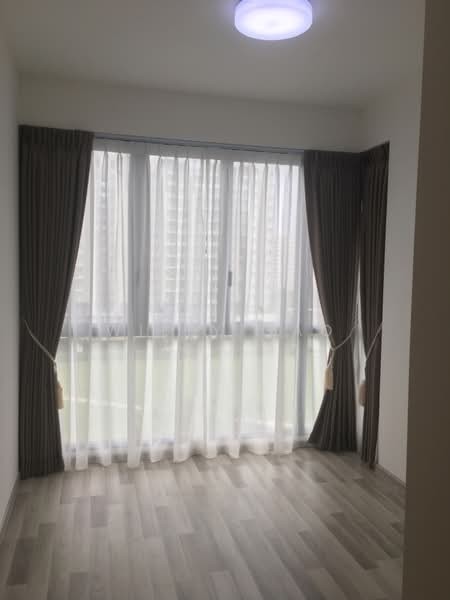 La Fiesta, 72 Sengkang Square, 1 Bedroom, 452 sqft, Condominium For Rent, by Willy Gao, 24690570 - PropertyGuru.com.sg