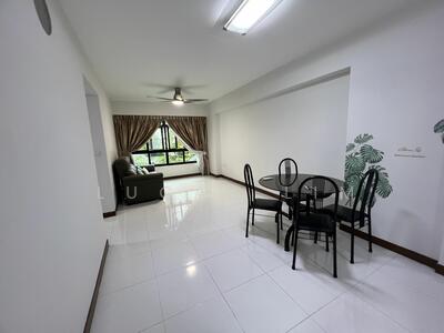 For Rent - 634B Senja Road