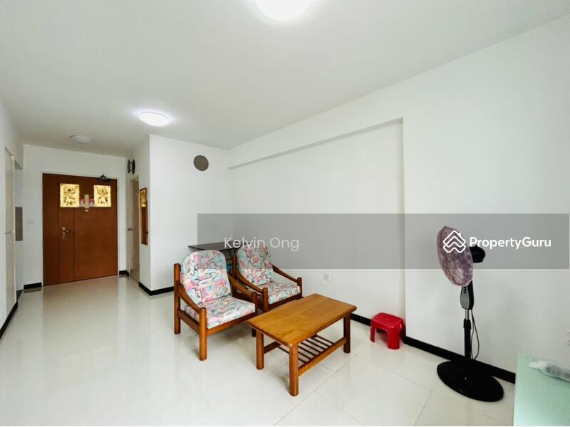 For Rent - 573B Woodlands Glen