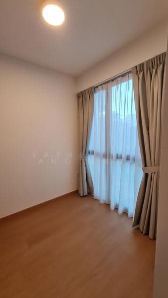 Treasure at Tampines, 15 Tampines Lane, Pasir Ris / Tampines, 2 Bedrooms, 581 sqft, Condominium For Rent, by Katherine Ang 洪佩真, 24694004 - Black out curtains - PropertyGuru.com.sg