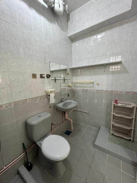 For Rent - 351B Canberra Road