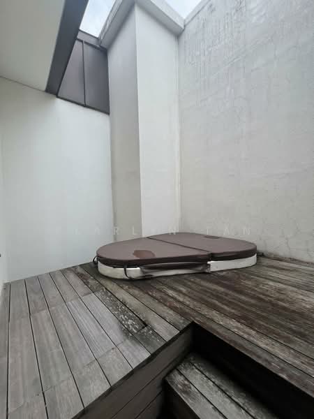 Lloyd SixtyFive, 65 Lloyd Road, 3 Bedrooms, 3,638 sqft, Condominium For Rent, by Pearlyn Tan, 24695461 - PropertyGuru.com.sg