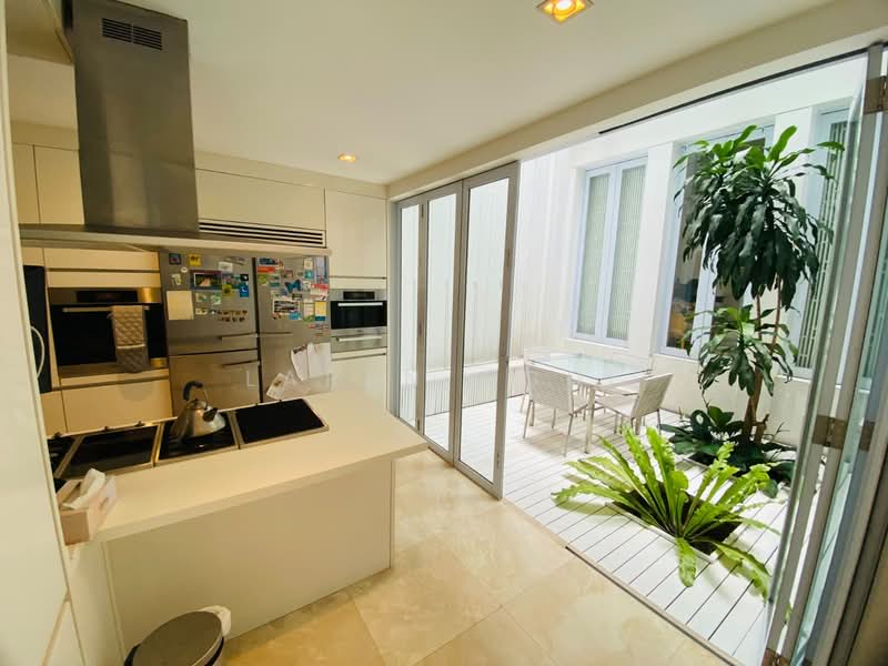 Cairnhill Conservation House, Cairnhill Road, Emerald Hill Road, Saunders Road, Orchard / River Valley, 4 Bedrooms, 6,750 sqft, Conservation House For Rent, by Laren Ngui 魏士传, 24697872 - PropertyGuru.com.sg